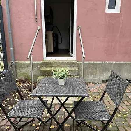 City-apartment - Zentral Mit Schoener Terrasse